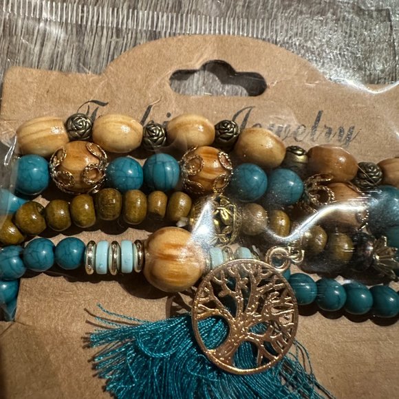 4 Beaded Stretch Bracelets w/Turquoise tassel and Tree of Life Pendant - Picture 3 of 3